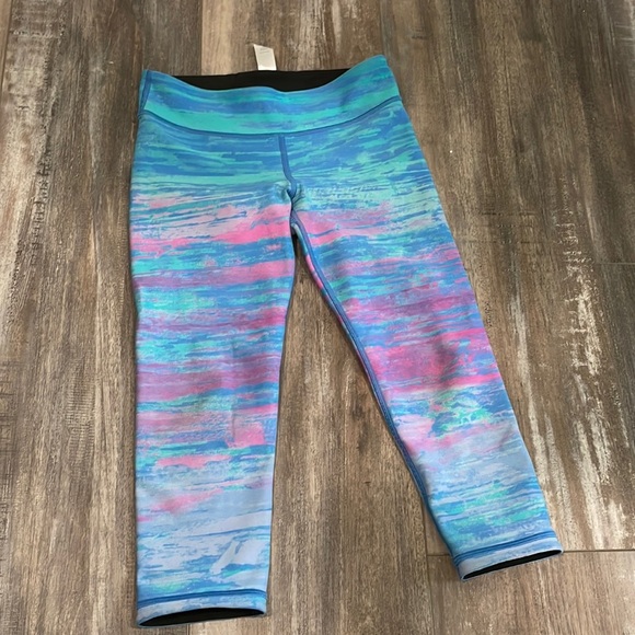 Ivivva Lululemon Brushstroke Capri Leggings - Picture 1 of 6